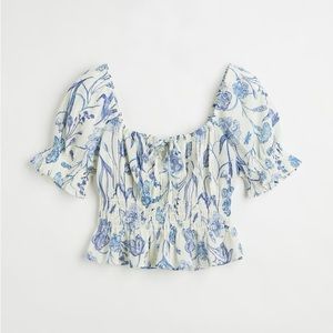 NWT! H&M Puff-Sleeved Peplum Blouse